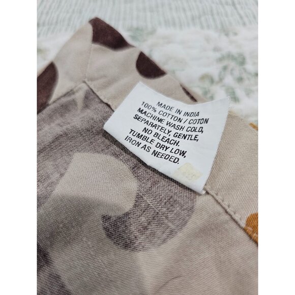 Crate & Barrel Bukhara Napkins (Set of 4) 20" x 20" - Picture 8 of 9